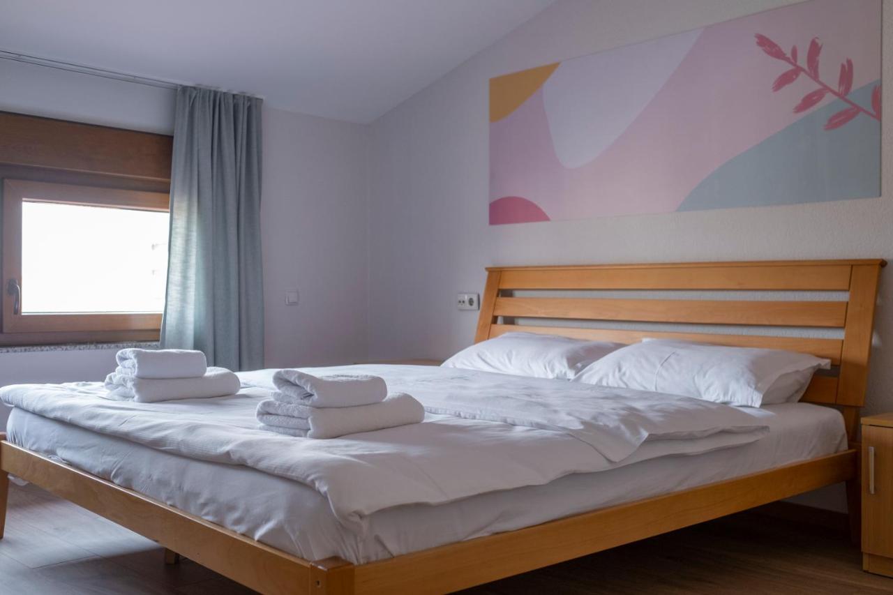 Mint Hotel Prizren Bagian luar foto