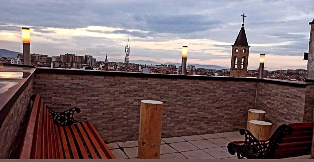 Mint Hotel Prizren Bagian luar foto